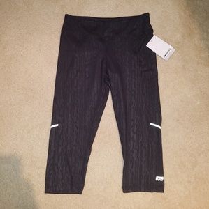 NWT Marika DRY-WIK Workout Capri